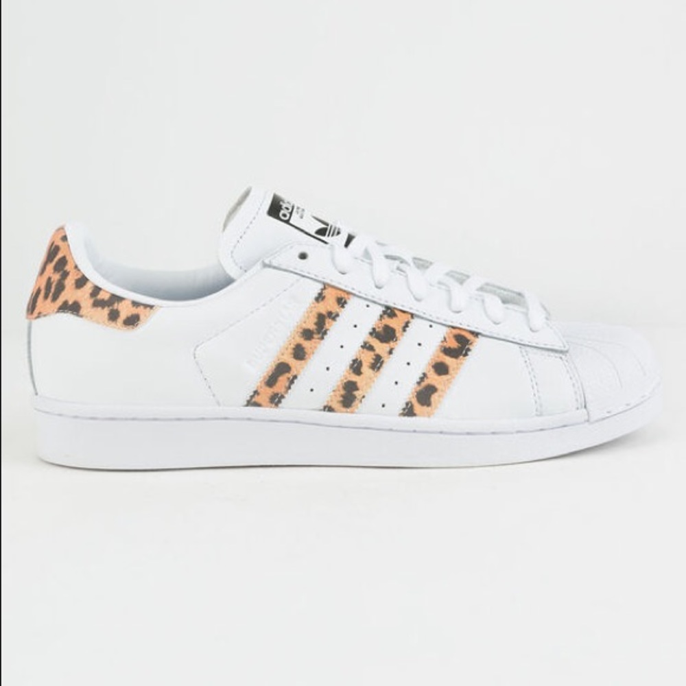 Adidas Superstar White & Cheetah never worn